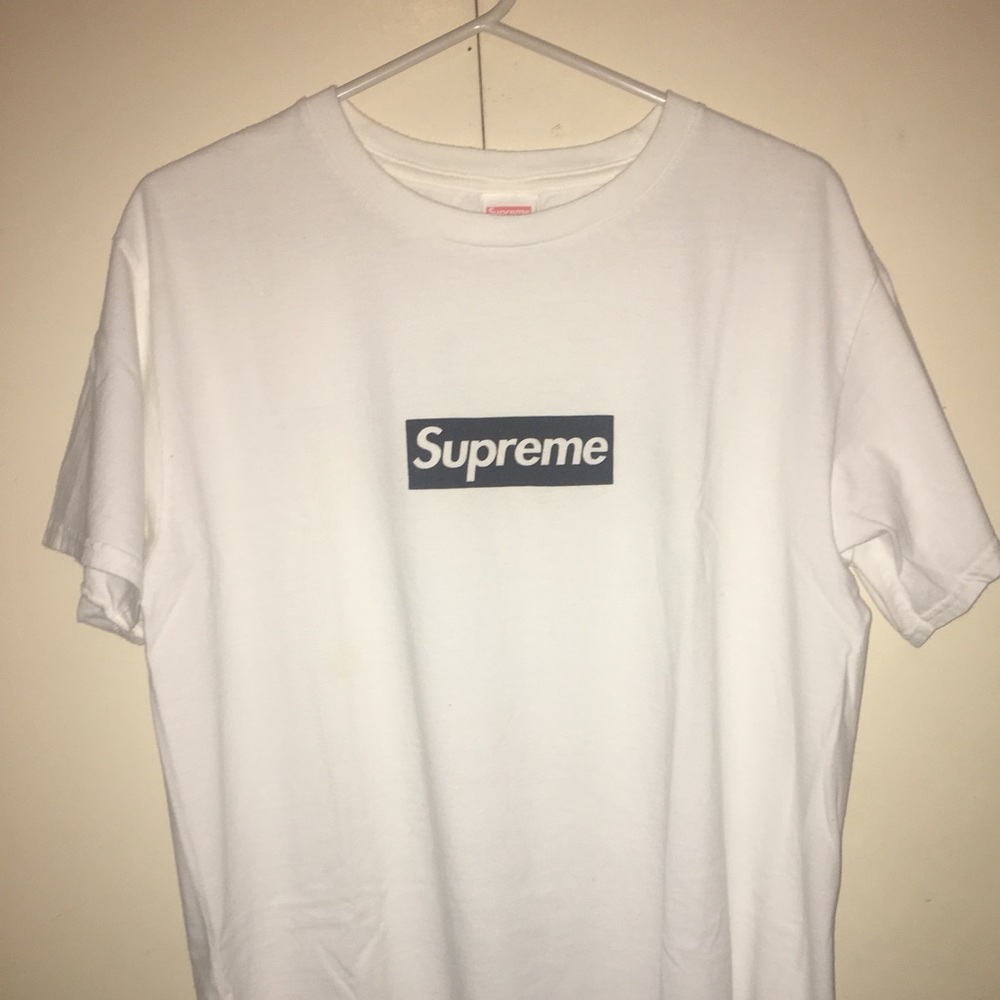 Supreme T shirt